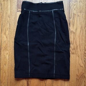 Elegant Black Pencil Skirt